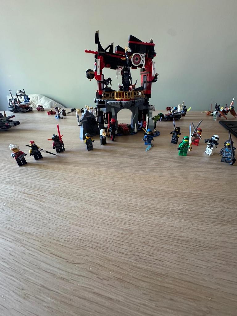 Lego Ninjago Tempel - Inclusief bouwkaart & extra poppetjes, Gebruikt, Inclusief extra onderdelen, Lego, Ophalen of Verzenden