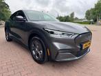Ford Mustang MACH-e EXTENDED RWD 98KWH/ACARPLAY/LEER/NAV/GAR, Gebruikt, 750 kg, 570 min, Vierwielaandrijving