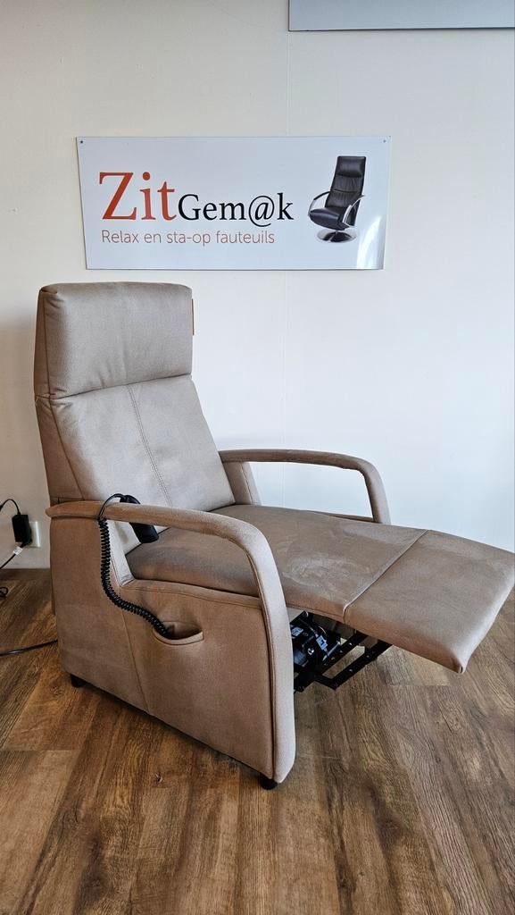 Sta op fauteuil/stoel van meubelfabriek de Toekomst, Ophalen of Verzenden, Zo goed als nieuw, 75 tot 100 cm, 50 tot 75 cm