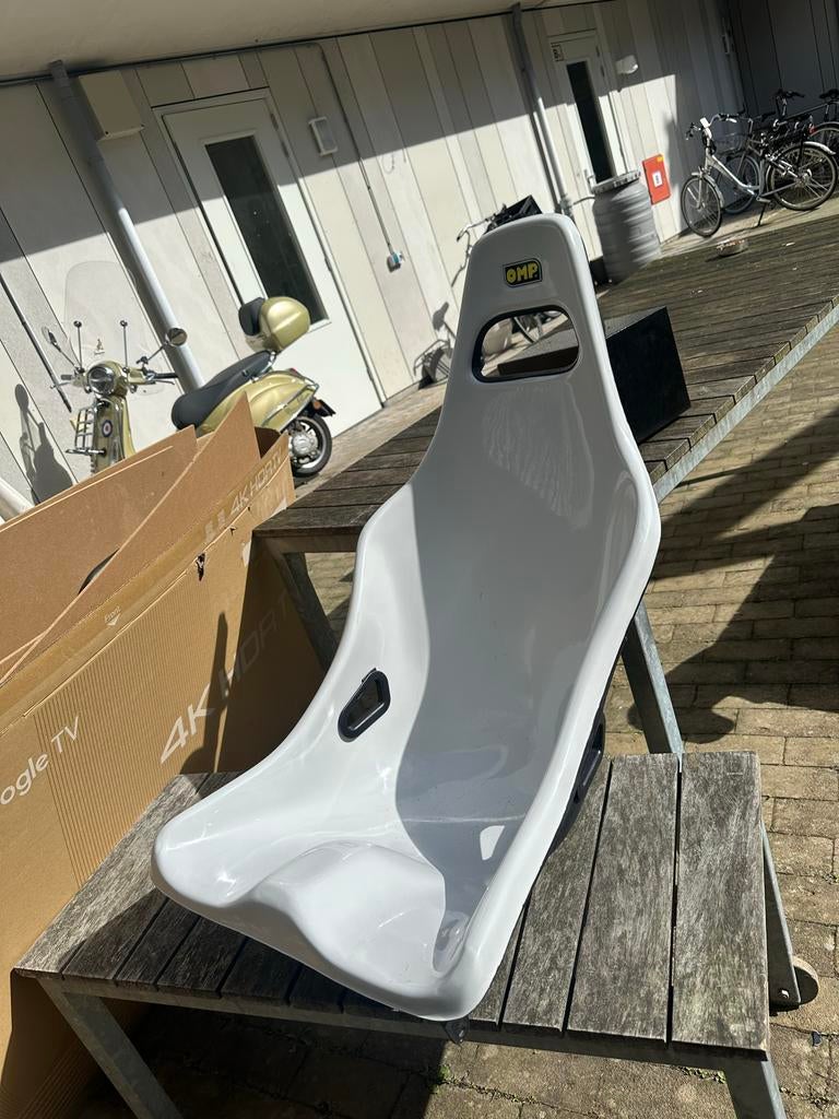 Witte OMP kuipstoel, Auto-onderdelen, Interieur en Bekleding, Universele onderdelen, Gebruikt, Ophalen of Verzenden