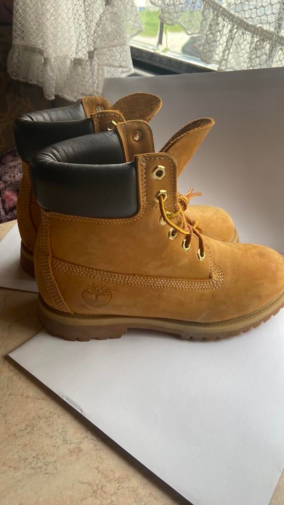 Timberland schoenen in maat 35, Kinderen en Baby's, Gebruikt, Schoenen, Ophalen of Verzenden, Jongen