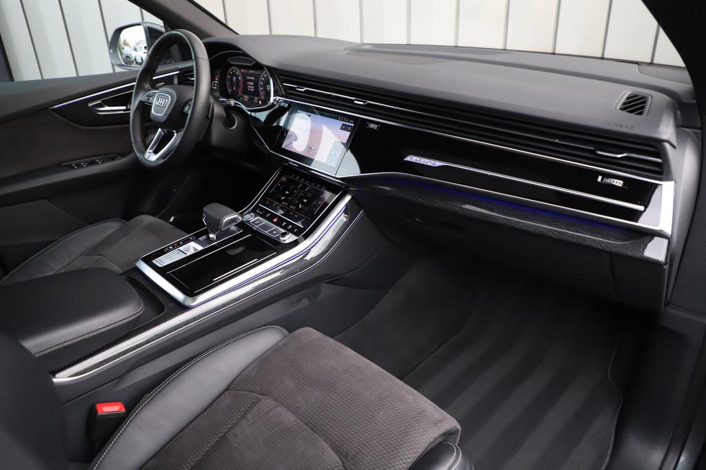 Audi Q8 55 TFSI quattro Pro Line S | 340PK | Luchtvering | A, Auto's, Audi, Automaat, Gebruikt, 2995 cc, Met garantie (alle)