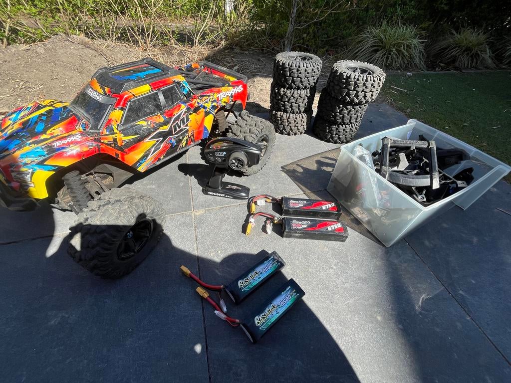 Traxxas X-Maxx 8S RTR met veel extra's en onderdelen, Gebruikt, Auto offroad, RTR (Ready to Run), Schaal 1:8