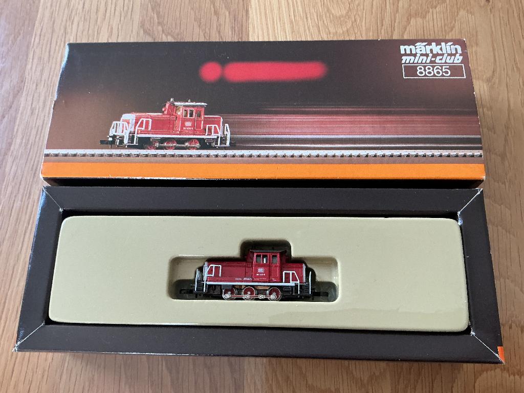 Marklin Miniclub Spoor Z Locomotief 8865, Wisselstroom, Locomotief, Ophalen of Verzenden, Zo goed als nieuw