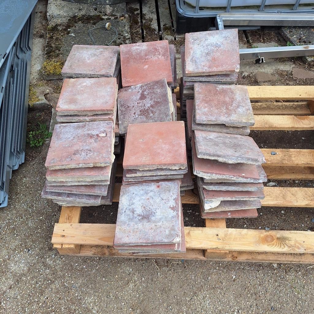 Oude rode estrikken, Ophalen, Gebruikt, Steen of Klei, Minder dan 5 m²