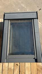 Velux dakraam 55 x 78 incl gootstukken, Ophalen of Verzenden, Zo goed als nieuw, Minder dan 80 cm, Dakraam
