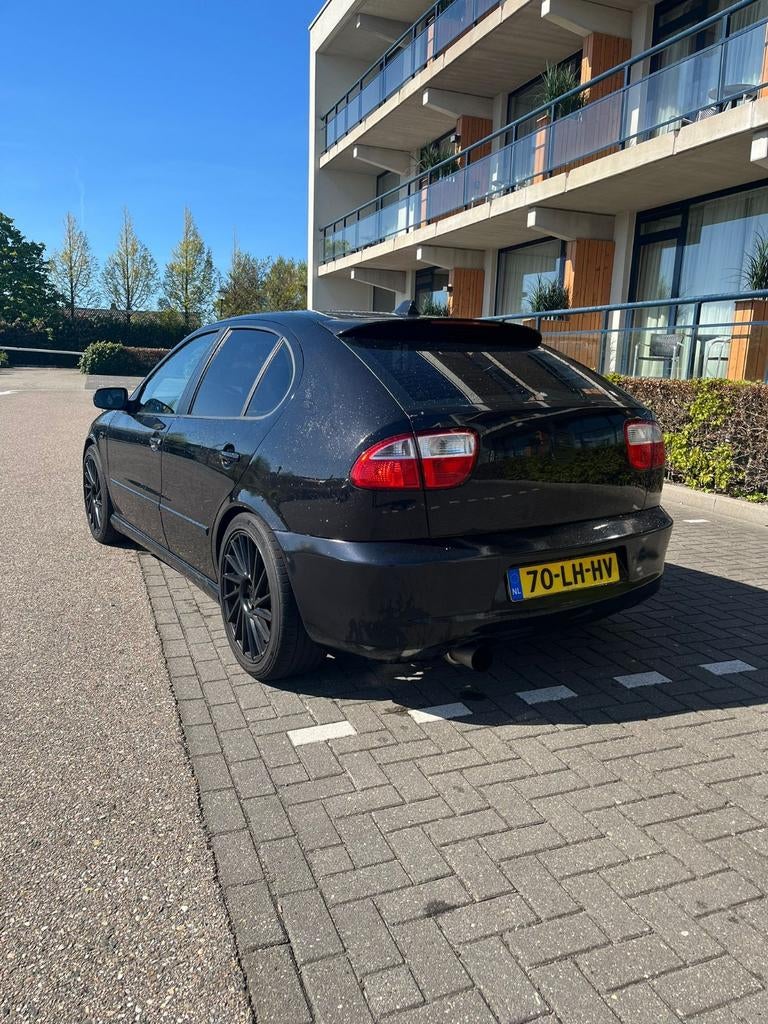 Seat Leon 1.8 20VT 132KW 2003 Zwart, Auto's, Seat, Voorwielaandrijving, Zwart, 4 cilinders, 1264 kg
