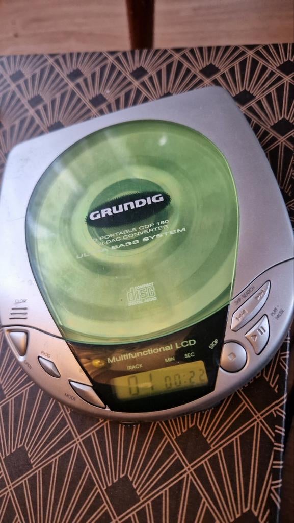 Grundig CDP 180 Discman, Audio, Tv en Foto, Walkmans, Discmans en Minidiscspelers, Ophalen of Verzenden, Discman