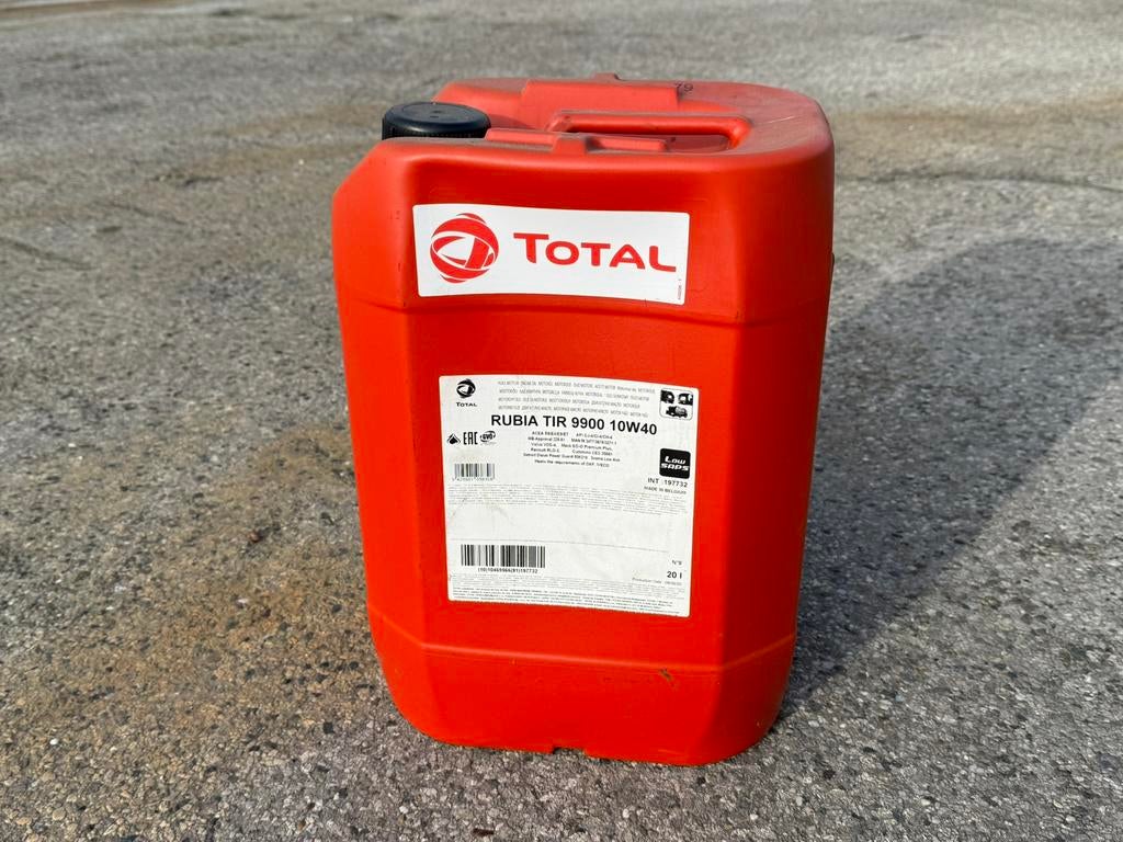 Total RUBIA TIR 9900 FE 10W-40 van gestopte ondernemer, Ophalen of Verzenden