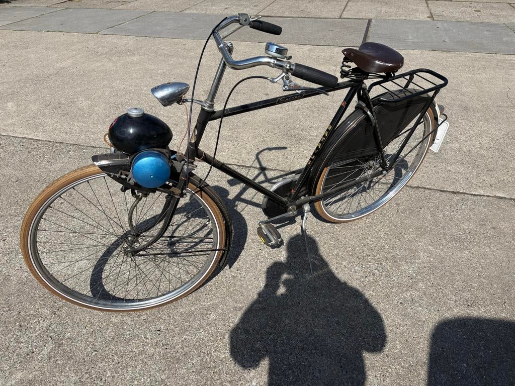 Berini m13 eitje op batavus, Fietsen en Brommers, Brommers | Oldtimers, Ophalen, Maximaal 25 km/u, Overige merken