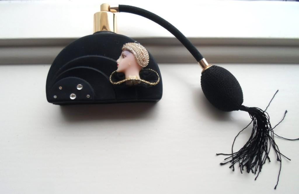 Parfumfles met verstuiver. Art deco stijl., Ophalen of Verzenden, Zo goed als nieuw, Parfumfles