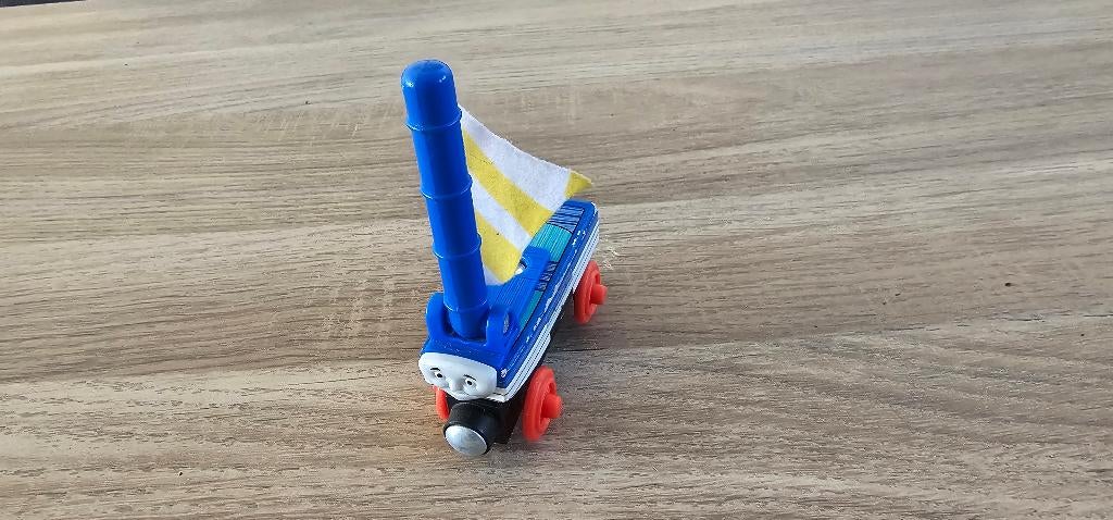 Thomas de trein Hout Skiff, Kinderen en Baby's, Speelgoed | Thomas de Trein, Ophalen of Verzenden, Zo goed als nieuw