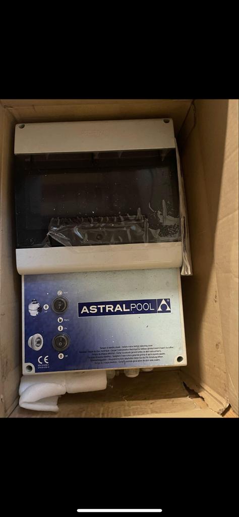 AstralPool schakelkast voor zwembadpomp en verlichting, Ophalen of Verzenden, Zo goed als nieuw, Overige typen
