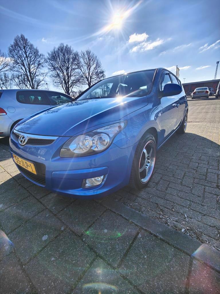 Hyundai i30 1.4 I Cvvt 5DR 2009 Blauw. NAP, Auto's, Hyundai, Voorwielaandrijving, 4 cilinders, 1396 cc, Blauw