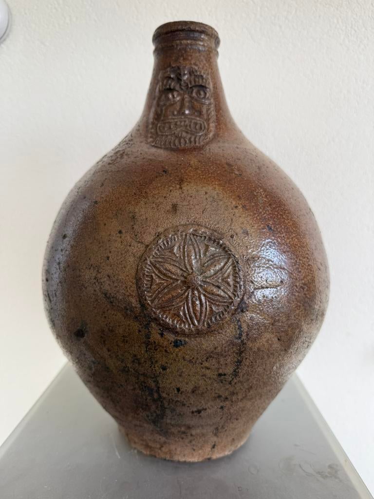 Bodemvondst fraaie grote baardman kruik, Antiek en Kunst, Ophalen of Verzenden