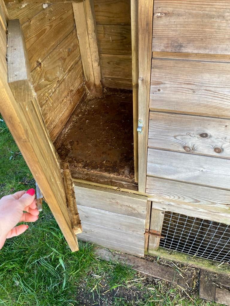 Konijnenhok, Ophalen, Gebruikt, Kippenhok of Kippenren