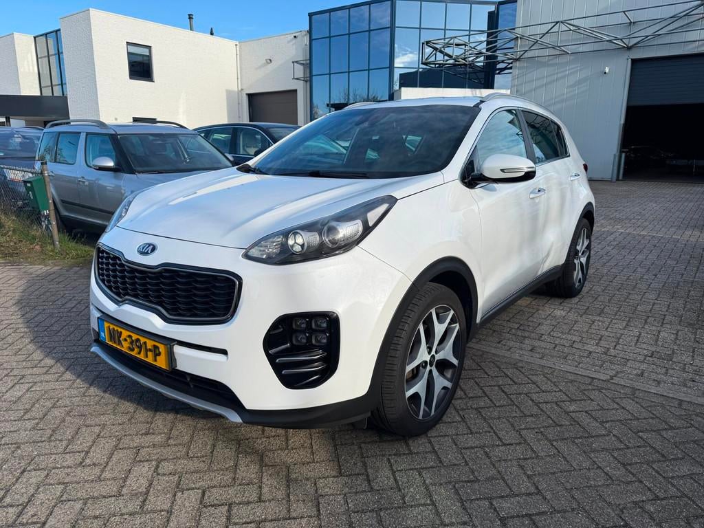 Kia Sportage 1.6 T-GDI GT-Line First Edition Bj 2017 Exportp, Auto's, Kia, Voorwielaandrijving, Gebruikt, 4 cilinders, Wit