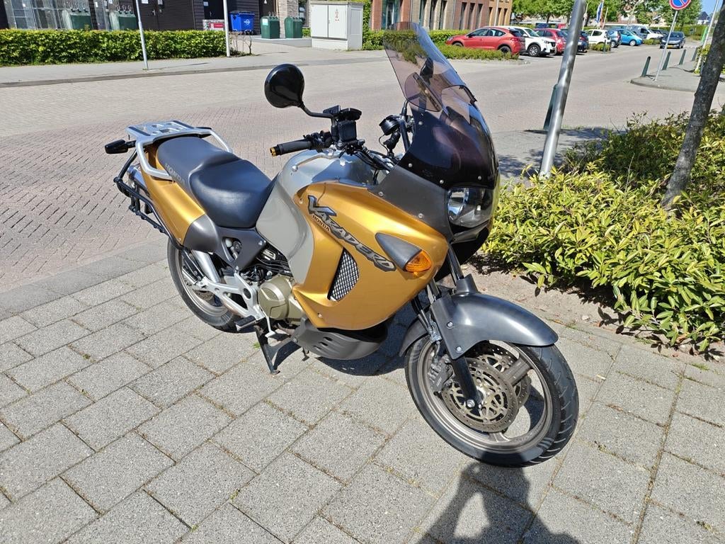 Honda Varadero XL1000V - Comfortabele Toermotor, Motoren, Motoren | Honda, 2 cilinders, Motorrijbewijs A, Gebruikt, Particulier
