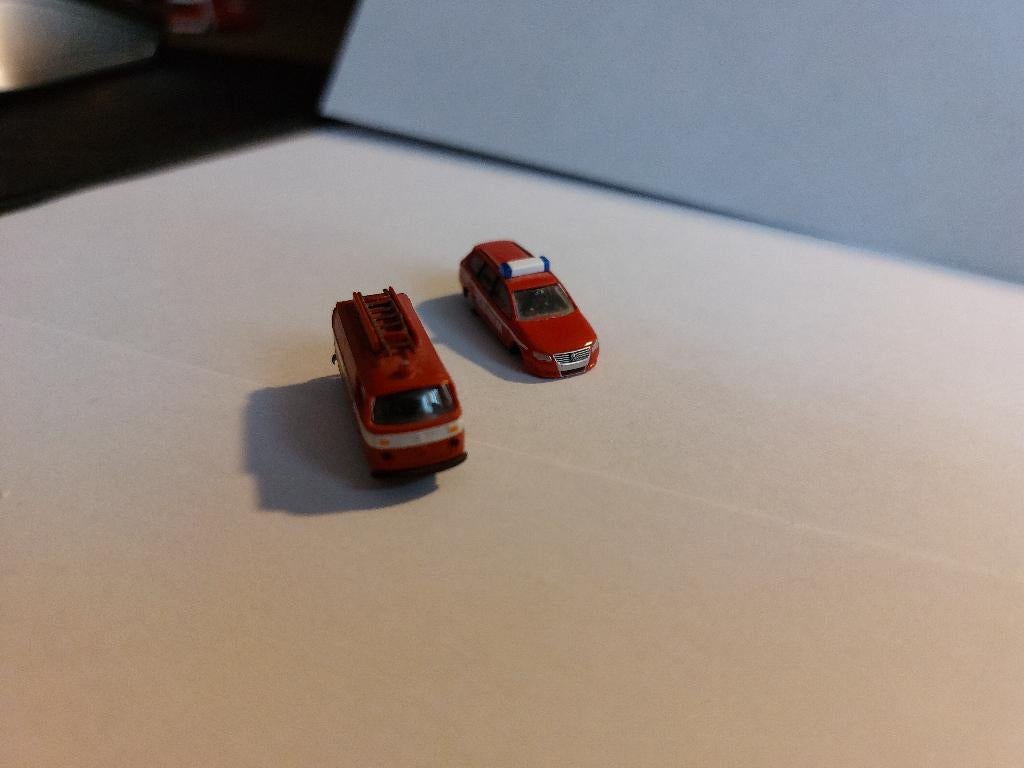 2 N spoor auto's van Wiking, Hobby en Vrije tijd, Modeltreinen | N-Spoor, Overige merken, Gebruikt, Gelijkstroom of Wisselstroom