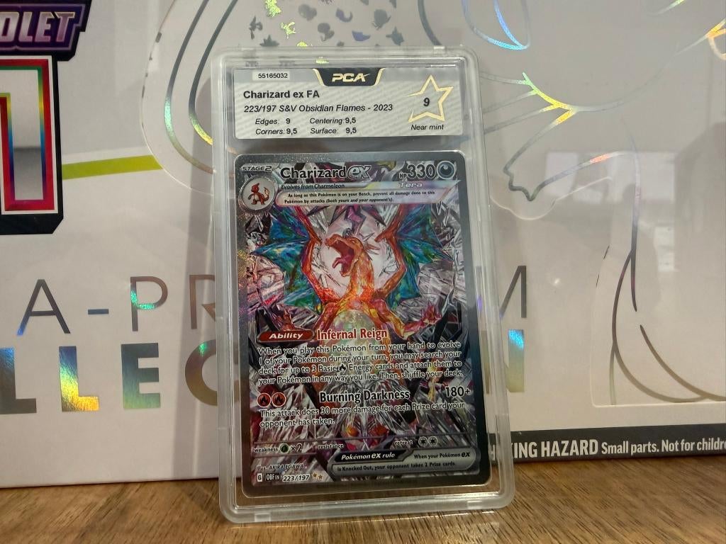 Pokemon Charizard EX FA 223/197 Obsidian Flames GRADED 9 NM!, Ophalen of Verzenden, Nieuw, Losse kaart, Foil