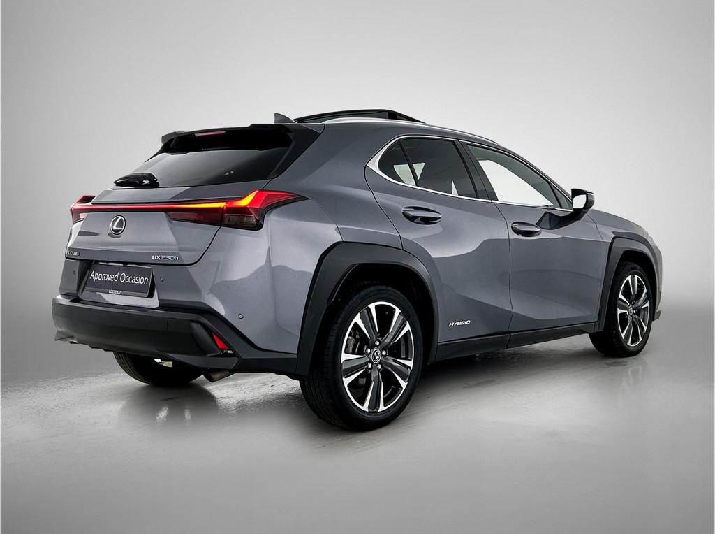 Lexus UX 250h Luxury Line | Schuif/kanteldak | Navigatie | L, 12 maanden, Gebruikt, 4 cilinders, Leder