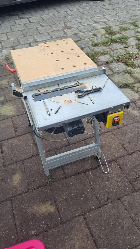 Zaagtafel, Doe-het-zelf en Verbouw, Gereedschap | Zaagmachines, Ophalen of Verzenden, 1200 watt of meer, Cirkelzaag, 30 tot 70 mm