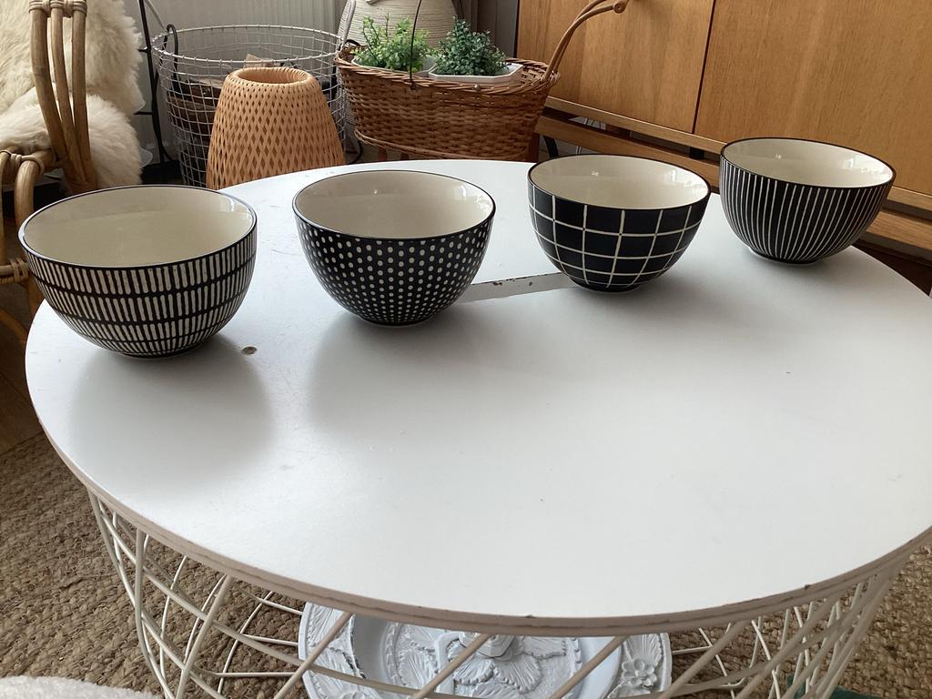 Schaaltjes intermezzo, Gebruikt, Porselein of Keramiek, Schaal, Verzenden