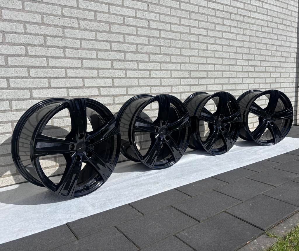 19 inch velgen voor Volkswagen/Audi/Seat/Skoda, Auto-onderdelen, Banden en Velgen, Velg(en), Nieuw, 235 mm, Personenwagen