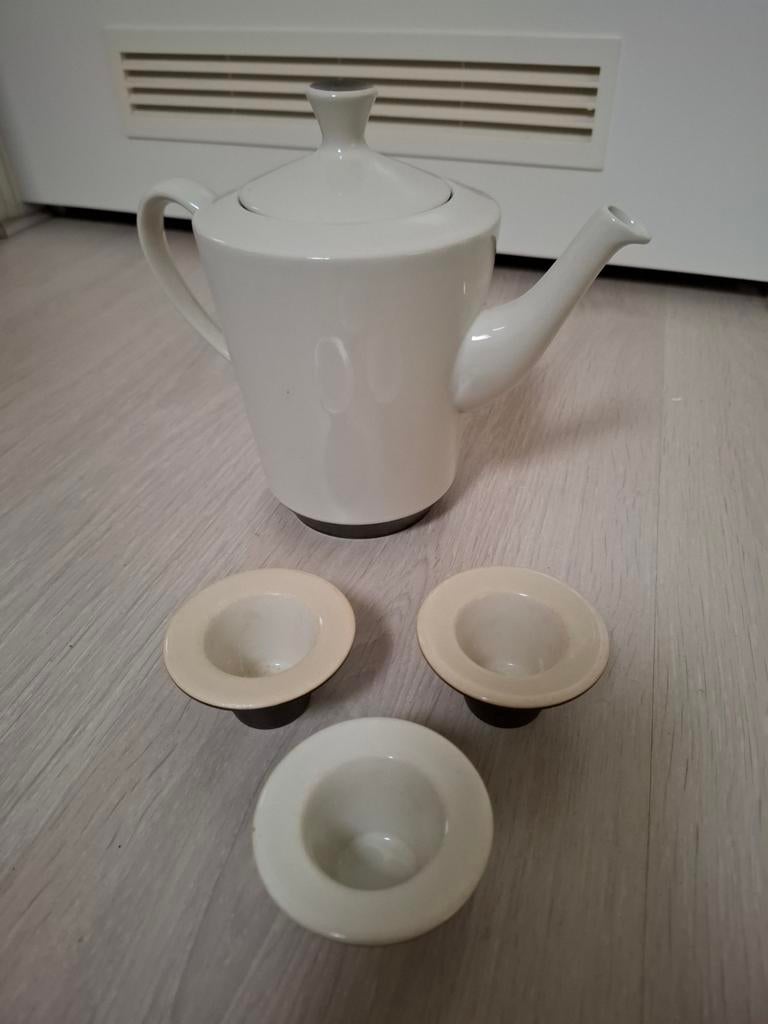 Fris Edam Jubilant ivoorkleur koffiepot en 3 eierdopjes, Ophalen of Verzenden