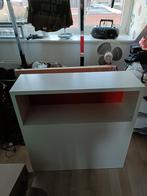 Ikea nachtkastje met uitschuifbaar deel - wit/rood, Huis en Inrichting, Ophalen, Overige materialen, 70 cm of meer, 65 cm of meer