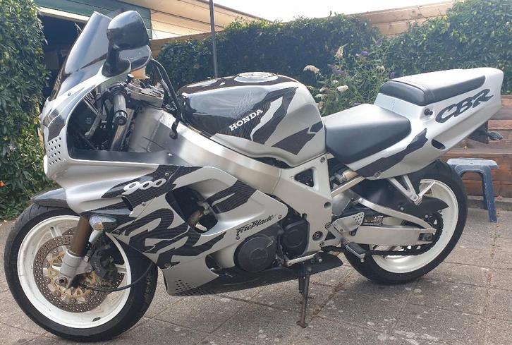 Honda Fireblade 900rr, Motoren, Motoren | Honda, Particulier, Super Sport, meer dan 35 kW, 4 cilinders, Sportuitlaat, Ophalen