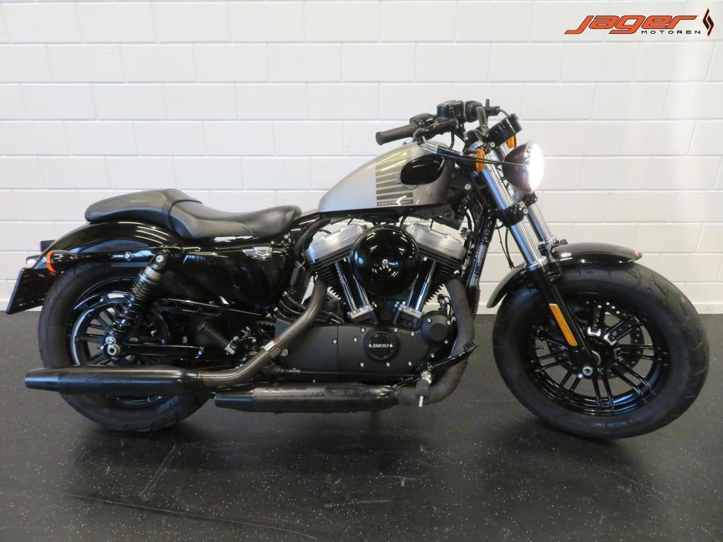 Harley-Davidson XL 1200 FORTY EIGHT SPORTSTER 5HD (bj 2016), Chopper, Bedrijf, 1200 cc