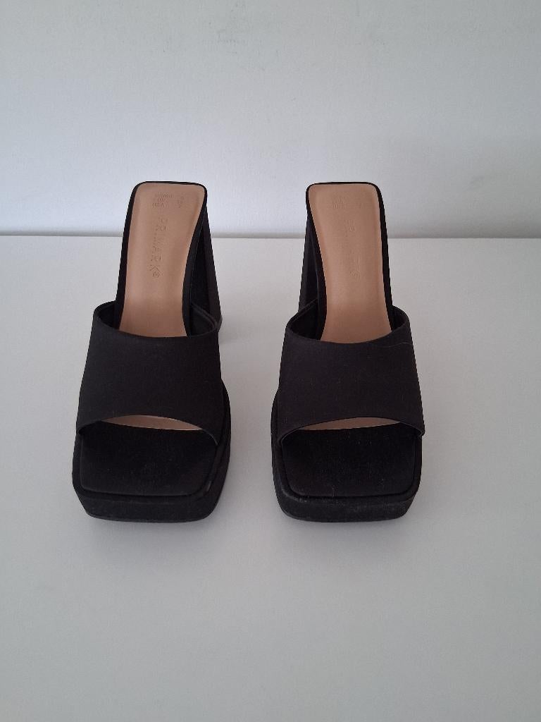 Primark zwarte schoenen met hak mt.38, Ophalen, Primark, Zwart, Zo goed als nieuw