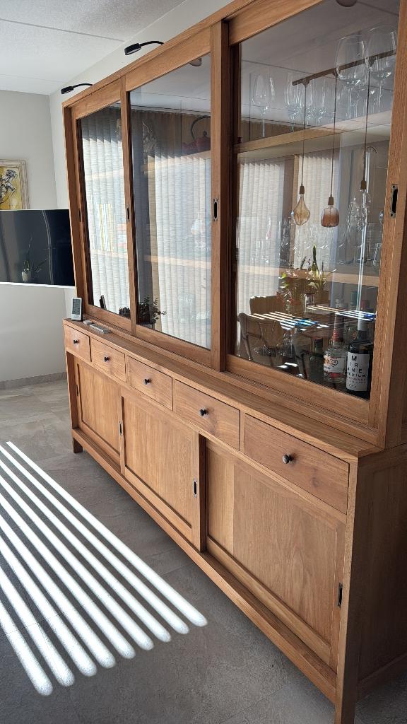 Teakhouten vitrinekast Weidzz, Huis en Inrichting, Kasten | Vitrinekasten, Ophalen, Met deur(en), 200 cm of meer, Teakhout