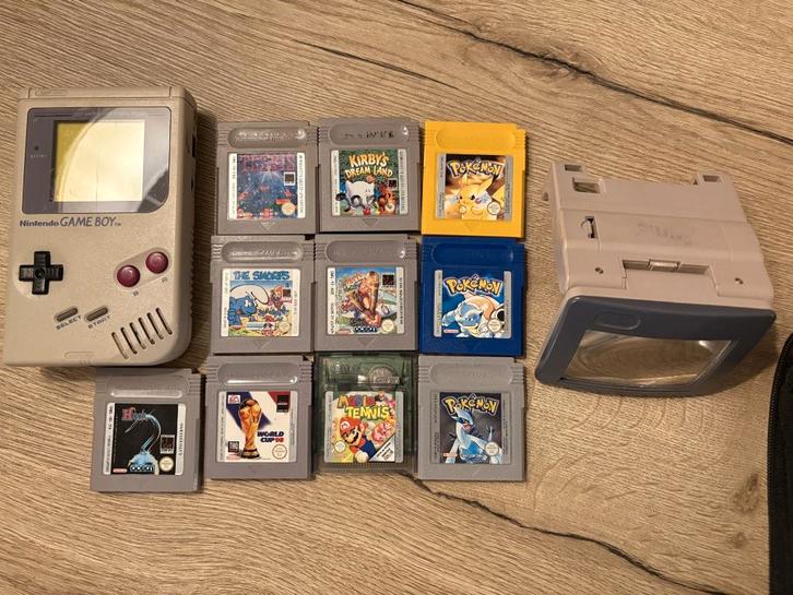Nintendo Game Boy met vergrootglas evt. div. games, Spelcomputers en Games, Spelcomputers | Nintendo Game Boy, Gebruikt, Game Boy Classic