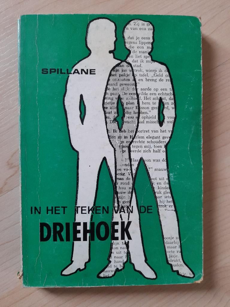 IN HET TEKEN VAN DE DRIEHOEK  Mickey Spillane, Boeken, Ophalen of Verzenden, Zo goed als nieuw