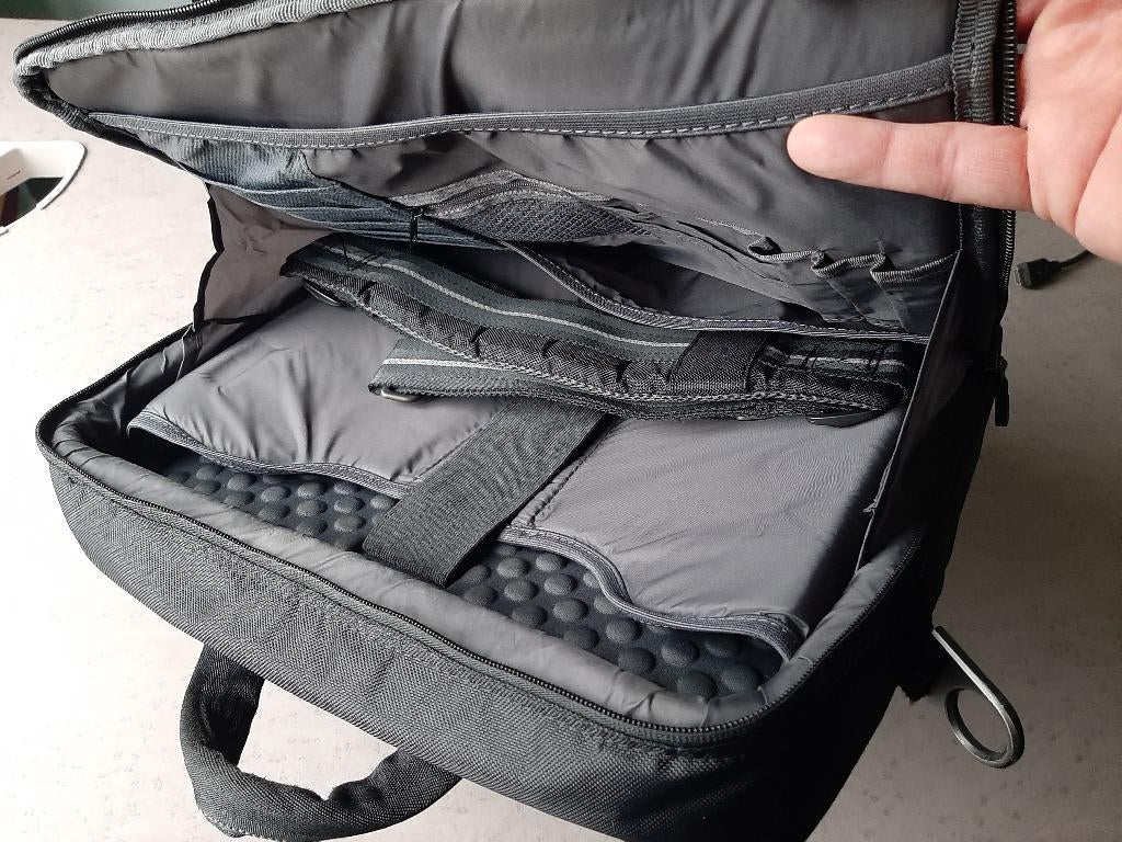 Laptoptas Dell 14", Gebruikt, Dell, Ophalen of Verzenden, Tabletvak