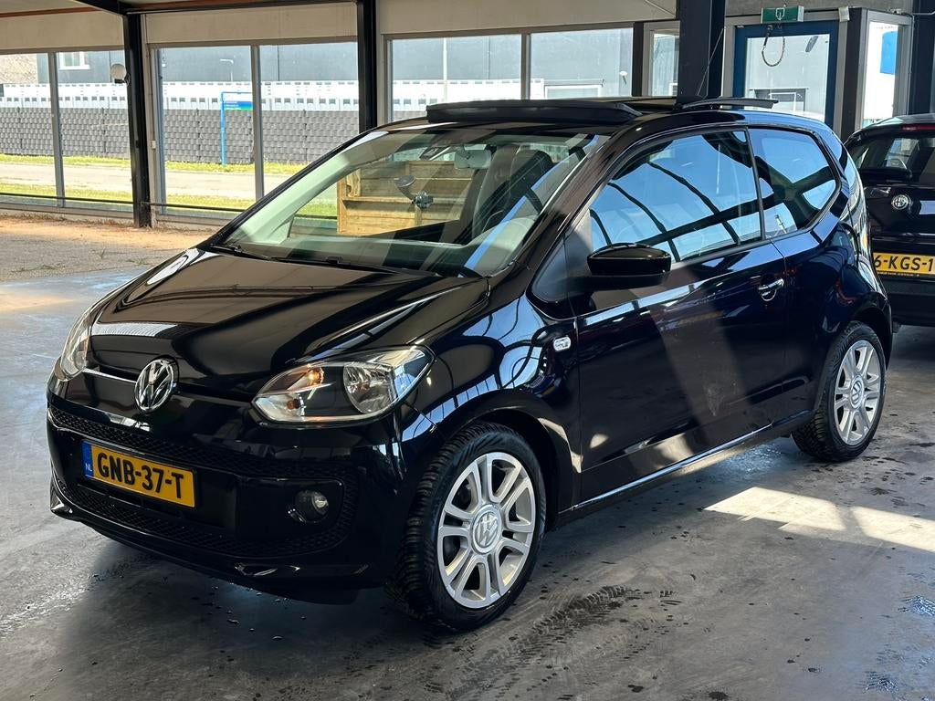 Volkswagen up! 1.0 High up - Cruise - Airco - Stoelverw, Voorwielaandrijving, Euro 5, 840 kg, 4 stoelen