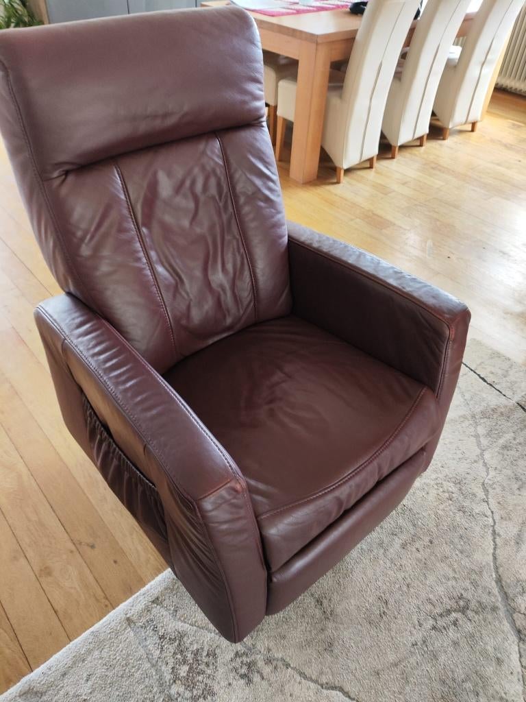 Relax stoel, electrische bediening, leer, Huis en Inrichting, Fauteuils, Ophalen, Gebruikt, 50 tot 75 cm, Leer