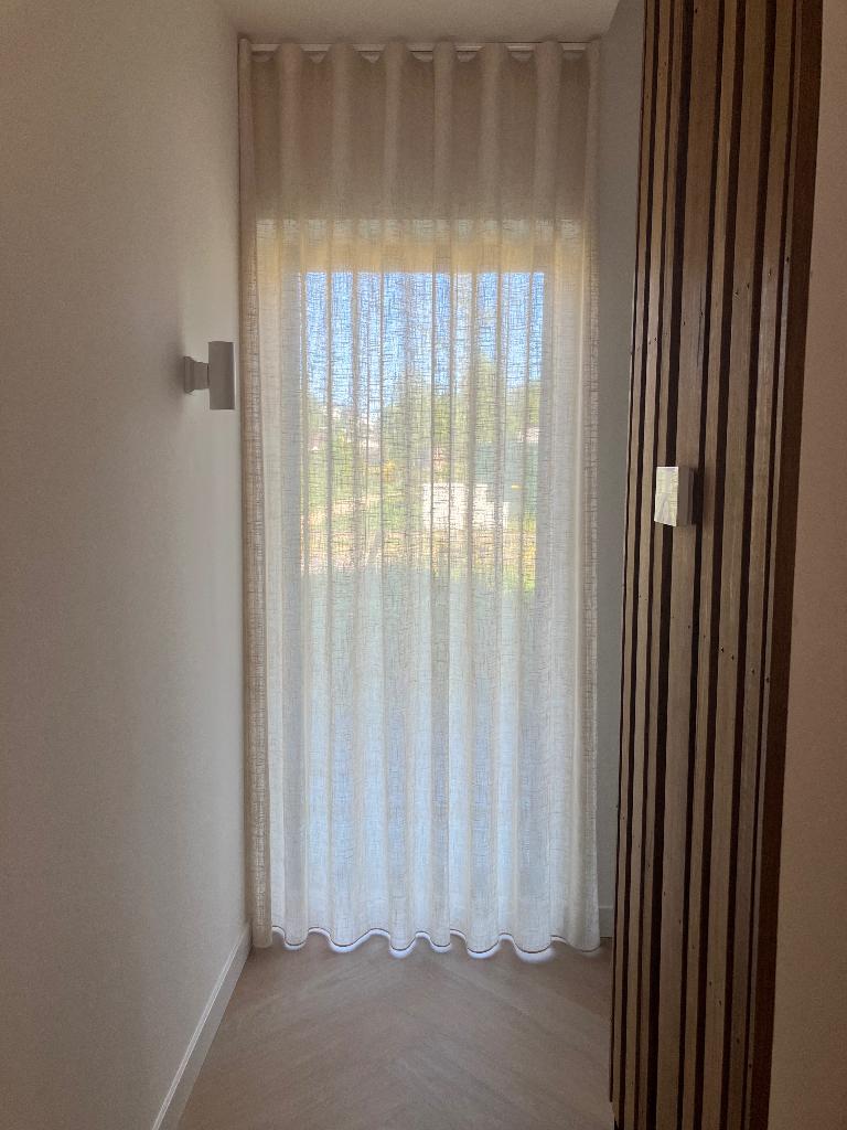 inbetween wave Mallorca Linnen naturel, Huis en Inrichting, Stoffering | Gordijnen en Lamellen, Ophalen of Verzenden, Nieuw, 100 tot 150 cm