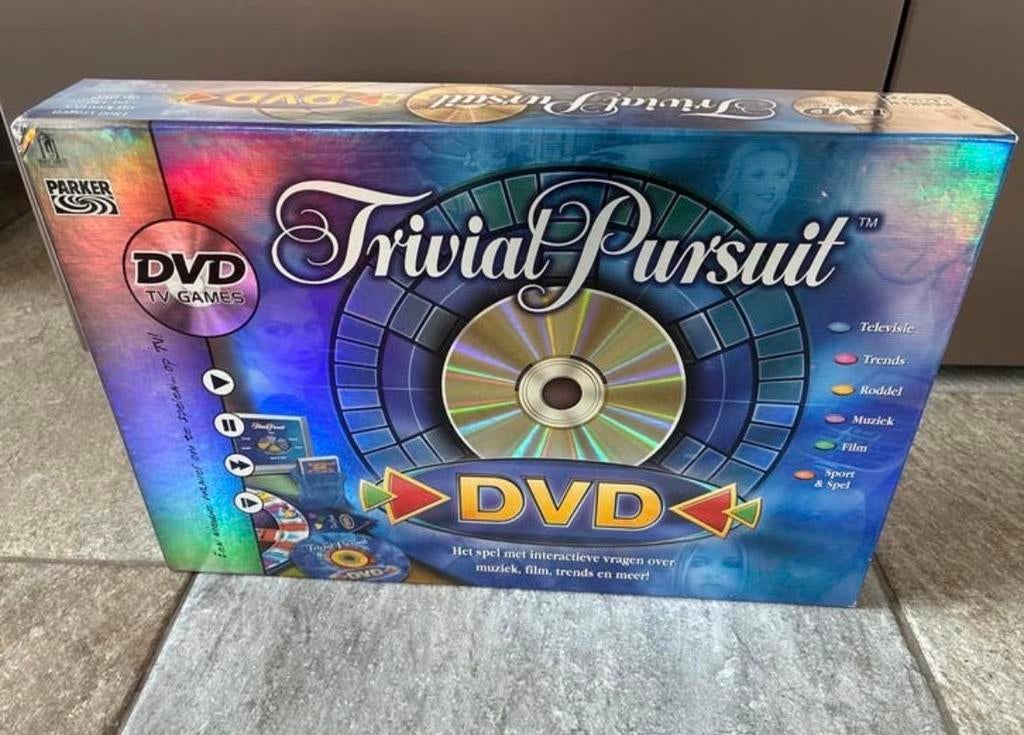 Trivial Pursuit DVD Editie, Hobby en Vrije tijd, Gezelschapsspellen | Bordspellen, Drie of vier spelers, Ophalen of Verzenden