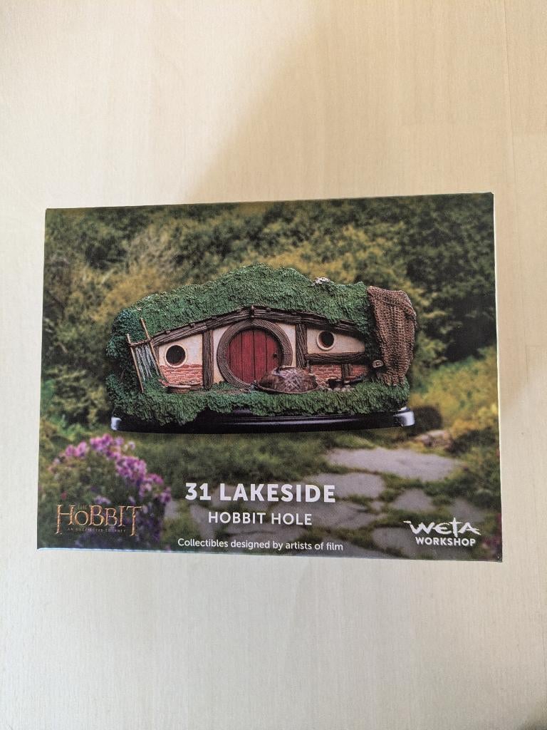 Weta Hobbit 31 Lakeside Hobbit Hole, Verzamelen, Lord of the Rings, Ophalen of Verzenden, Nieuw