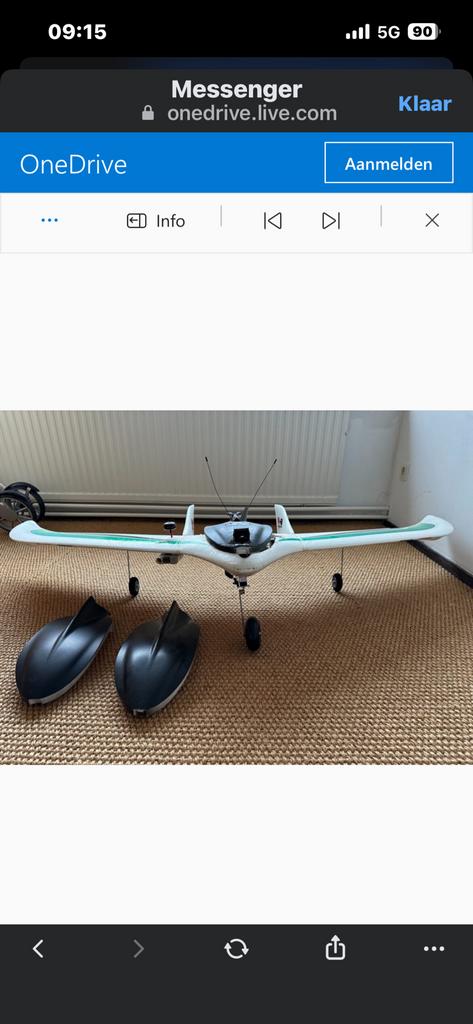 FVP vliegtuig met veel onderden en toys !, Ophalen of Verzenden, Zo goed als nieuw