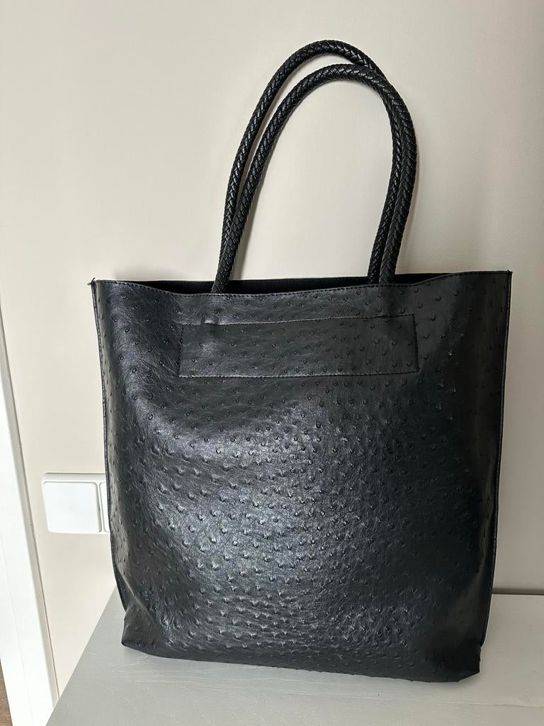 Zwarte shopper tas met gevlochten hengsels, Sieraden, Tassen en Uiterlijk, Tassen | Damestassen, Ophalen of Verzenden, Zo goed als nieuw