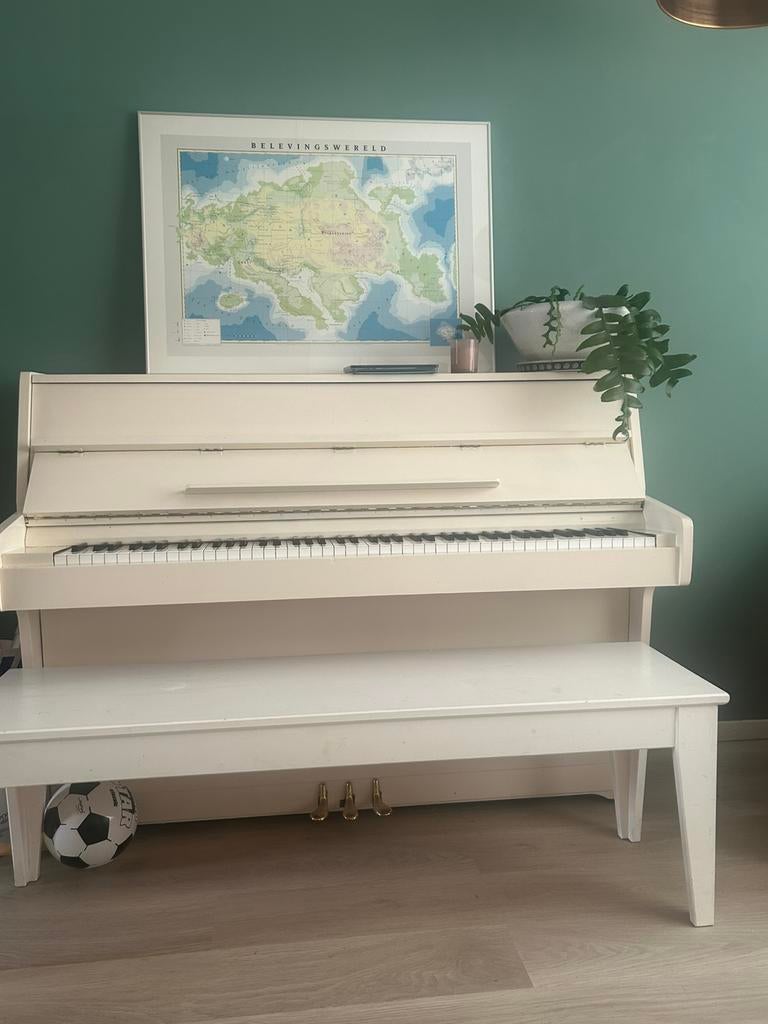 Mooi klinkende Kawai piano - altijd bij één eigenaar, Muziek en Instrumenten, Piano's, Ophalen of Verzenden, Gebruikt, Wit, Piano