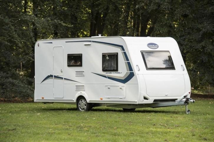 Caravelair Antares 460 Family - Ruime gezinscaravan, Caravans en Kamperen, Caravans, Particulier, Treinzit, Caravelair, Vast bed