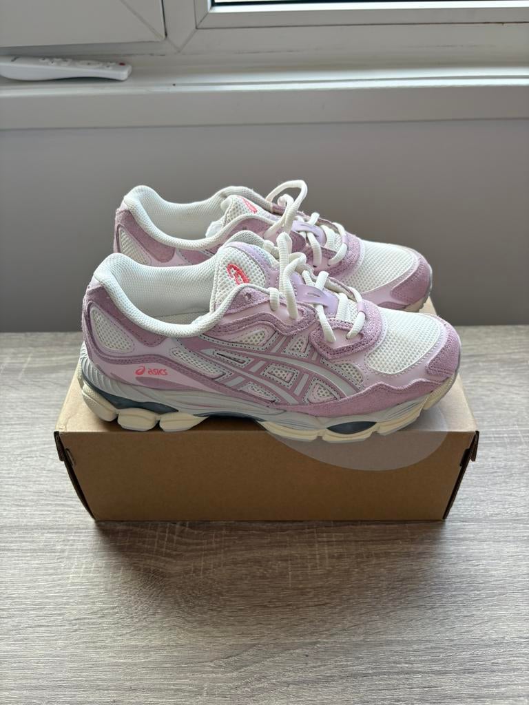 Asics Gel-NYC Cream Rose Water | EU 38, Ophalen of Verzenden, Roze, Asics, Asics