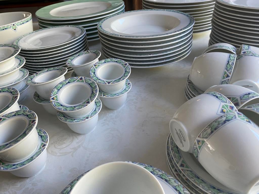 Koopje: 113-delig Arzberg Albert Heijn servies, Huis en Inrichting, Ophalen, Zo goed als nieuw, Overige stijlen, Porselein