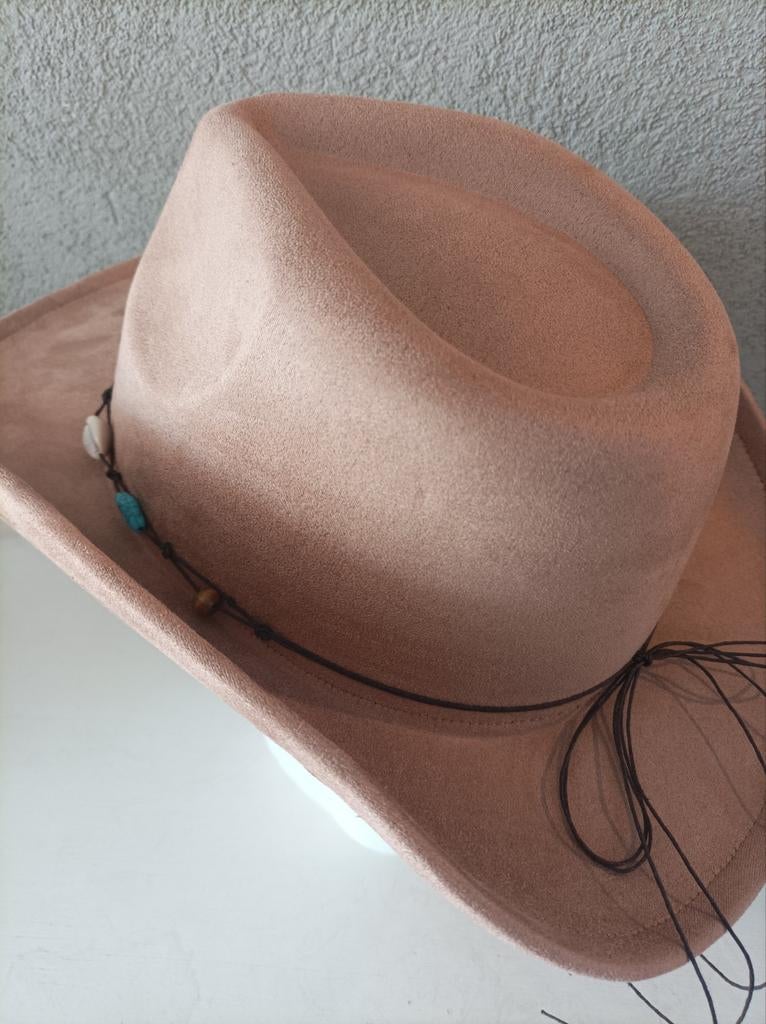 Western Hoed Ibiza Style Suede Look Unisex 58 cm, Ophalen of Verzenden, Zo goed als nieuw, 58 cm (L, 7¼ inch) of meer