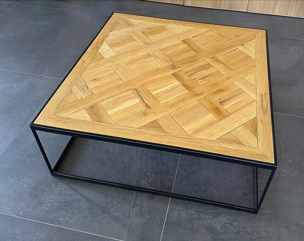 Goossens Salontafel Eiken Visgraat 1x1m - Metaal Onderstel, Huis en Inrichting, Tafels | Salontafels, Zo goed als nieuw, Minder dan 50 cm